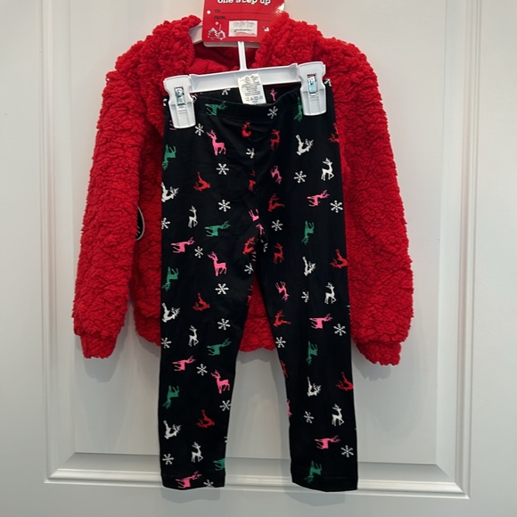 NWT Christmas Holiday Outfit Sherpa Pullover & Leggings Set Reindeer Theme Small - Picture 4 of 4